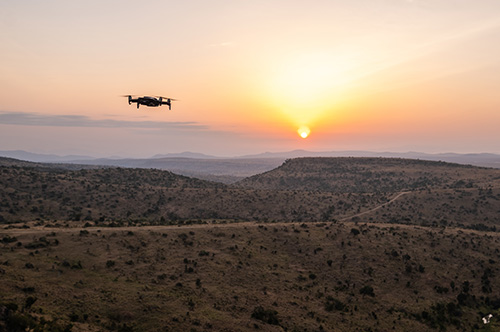 flyright-sa-drone-pilot-hero-handbook-inflight-5